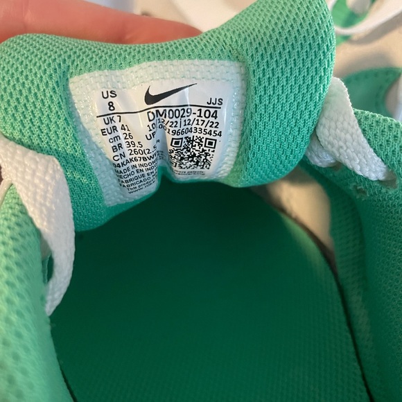 Nike Air Max 90 White Green Sneakers men size 8 - Picture 6 of 6